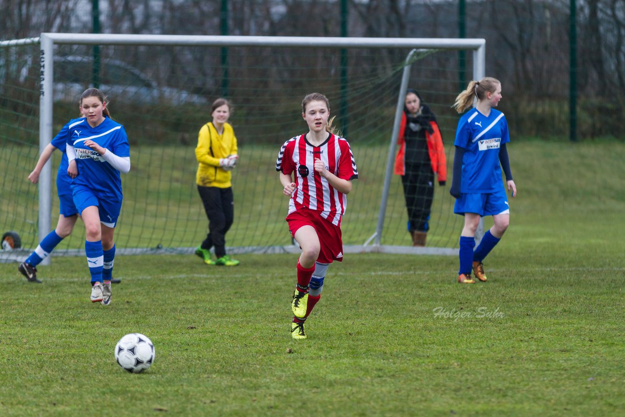 Bild 124 - C-Juniorinnen FSG-BraWie 08 - TuS Tensfeld : Ergebnis: 0:8